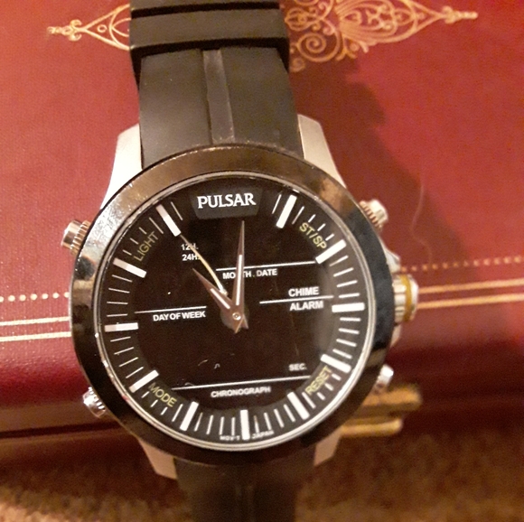 Pulsar Chronograph Watch - Mens - Picture 1 of 4